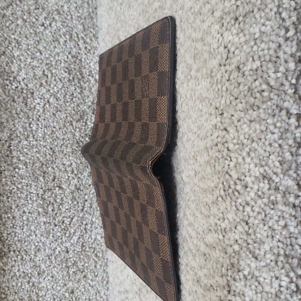 Louis Vuitton Damier Checkbook Cover Wallet Authentic - Picture 7 of 8